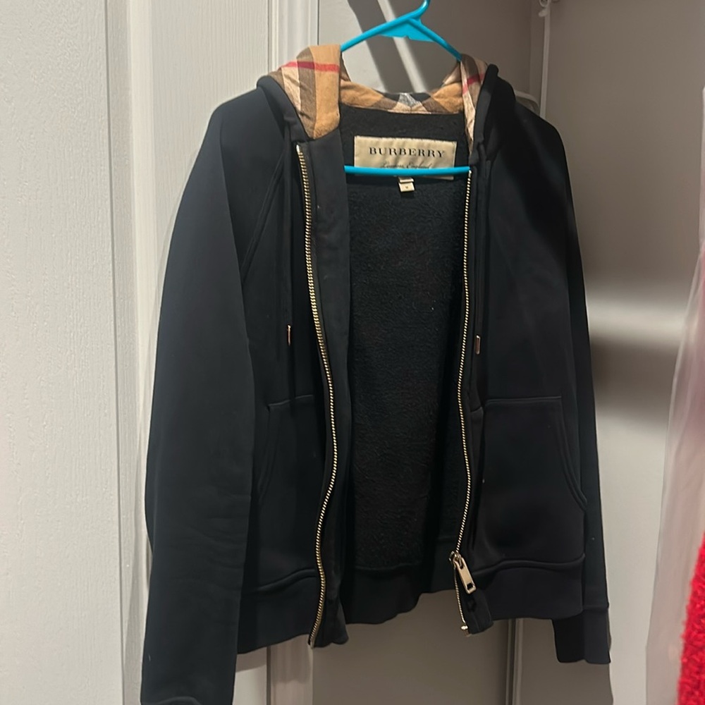 Women’s Burberry jacket size medium